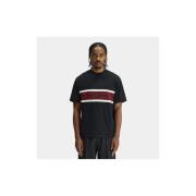 T-shirt Korte Mouw Fred Perry Embroidered panel t-shirt