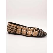 Ballerina's Wonders CH-1004