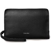 Handtas Calvin Klein Jeans Foil Emboss Pouch W/ Handle