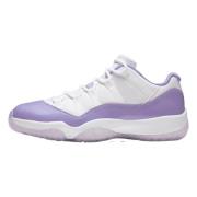 Lage Sneakers Nike 11 Retro Low Pure Violet