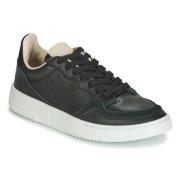 Lage Sneakers adidas SUPERCOURT J
