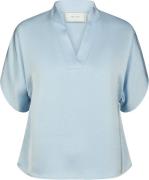 Neo Noir Top Anelle Blauw dames