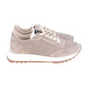 Tenkei Sneakers - Moderne Herinterpretatie van Traditionele Hardloopsc...