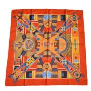 Pre-owned Silk scarves Hermès Vintage , Orange , Unisex