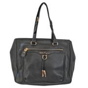 Pre-owned Leather shoulder-bags Salvatore Ferragamo Pre-owned , Black ...