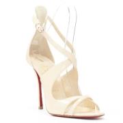 Pre-owned Leather heels Christian Louboutin Pre-owned , Beige , Dames