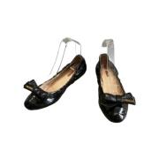 Pre-owned Canvas flats Prada Vintage , Black , Dames