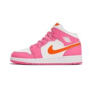 Stijlvolle Leren Sneaker voor Vrouwen Jordan , Pink , Dames