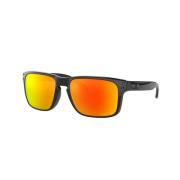 Stijlvolle zonnebril met klassiek en eigentijds design Oakley , Black ...