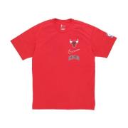 NBA City Edition Courtside Max90 1 Tee Nike , Red , Heren