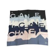 Pre-owned Silk scarves Chanel Vintage , Multicolor , Dames