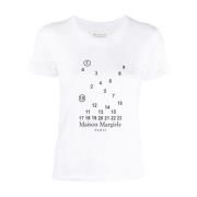 Numeric Logo Crewneck T-shirts en Polos Maison Margiela , White , Dame...