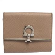 Pre-owned Leather wallets Salvatore Ferragamo Pre-owned , Beige , Dame...