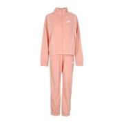 Essential Tracksuit in Madder Root/White Nike , Pink , Dames