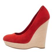 Pre-owned Suede heels Yves Saint Laurent Vintage , Red , Dames