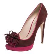 Pre-owned Suede heels Miu Miu Pre-owned , Red , Dames