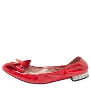Pre-owned Leather flats Miu Miu Pre-owned , Red , Dames