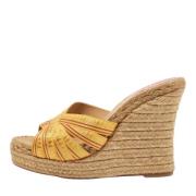 Pre-owned Lace sandals Christian Louboutin Pre-owned , Yellow , Dames