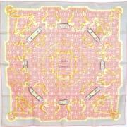 Pre-owned Silk scarves Hermès Vintage , Pink , Dames