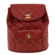 Pre-owned Leather backpacks Chanel Vintage , Red , Dames