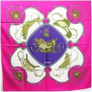 Pre-owned Silk scarves Hermès Vintage , Pink , Dames