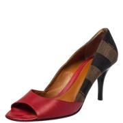 Pre-owned Canvas heels Fendi Vintage , Red , Dames