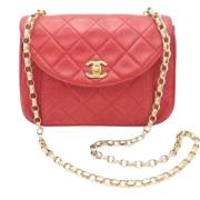 Pre-owned Leather shoppers Chanel Vintage , Red , Dames