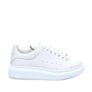 Stijlvolle Witte Leren Sneakers Alexander McQueen , White , Dames