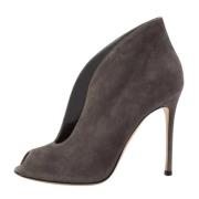 Pre-owned Suede boots Gianvito Rossi Pre-owned , Gray , Dames