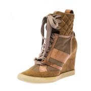 Pre-owned Suede boots Chloé Pre-owned , Beige , Dames