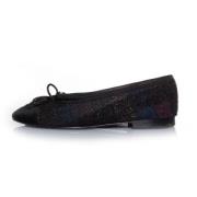 Pre-owned Fabric flats Chanel Vintage , Black , Dames