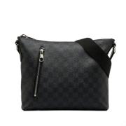 Pre-owned Canvas shoulder-bags Louis Vuitton Vintage , Black , Dames