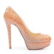 Pre-owned Leather heels Christian Louboutin Pre-owned , Orange , Dames