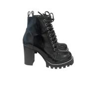 Pre-owned Leather boots Louis Vuitton Vintage , Black , Dames