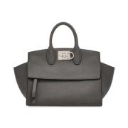 Handbags Salvatore Ferragamo , Gray , Dames