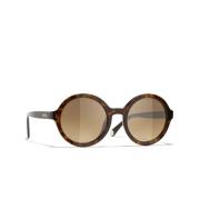 Ch5522U C714M2 Zonnebril Chanel , Brown , Dames