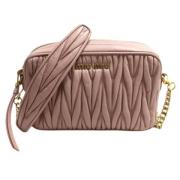 Pre-owned Leather shoulder-bags Miu Miu Pre-owned , Pink , Dames