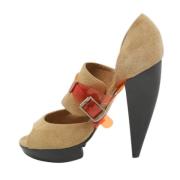 Pre-owned Suede heels Chloé Pre-owned , Beige , Dames