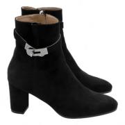 Pre-owned Suede boots Hermès Vintage , Black , Dames