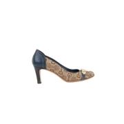 Pre-owned Leather heels Gucci Vintage , Beige , Dames