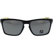 Stijlvolle Zonnebril met Spiegelglazen Oakley , Black , Unisex