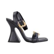 Zwarte sandalen met vierkante neus en gouden gespen Versace Jeans Cout...