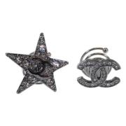 Pre-owned Metal hair-accessories Chanel Vintage , Gray , Dames