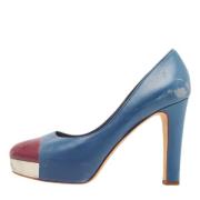 Pre-owned Leather heels Chanel Vintage , Blue , Dames