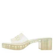 Pre-owned Fabric sandals Gucci Vintage , Beige , Dames