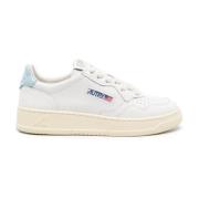 Witte Sneakers Panel Design Logo Patch Autry , White , Dames