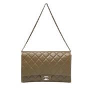 Pre-owned Leather shoulder-bags Chanel Vintage , Green , Dames