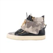 Pre-owned Leather sneakers Giuseppe Zanotti Pre-owned , Multicolor , D...