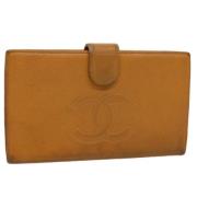 Pre-owned Leather wallets Chanel Vintage , Brown , Dames