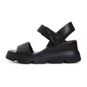 Verhoogde Leren Plateau Sandalen Cesare Gaspari , Black , Dames